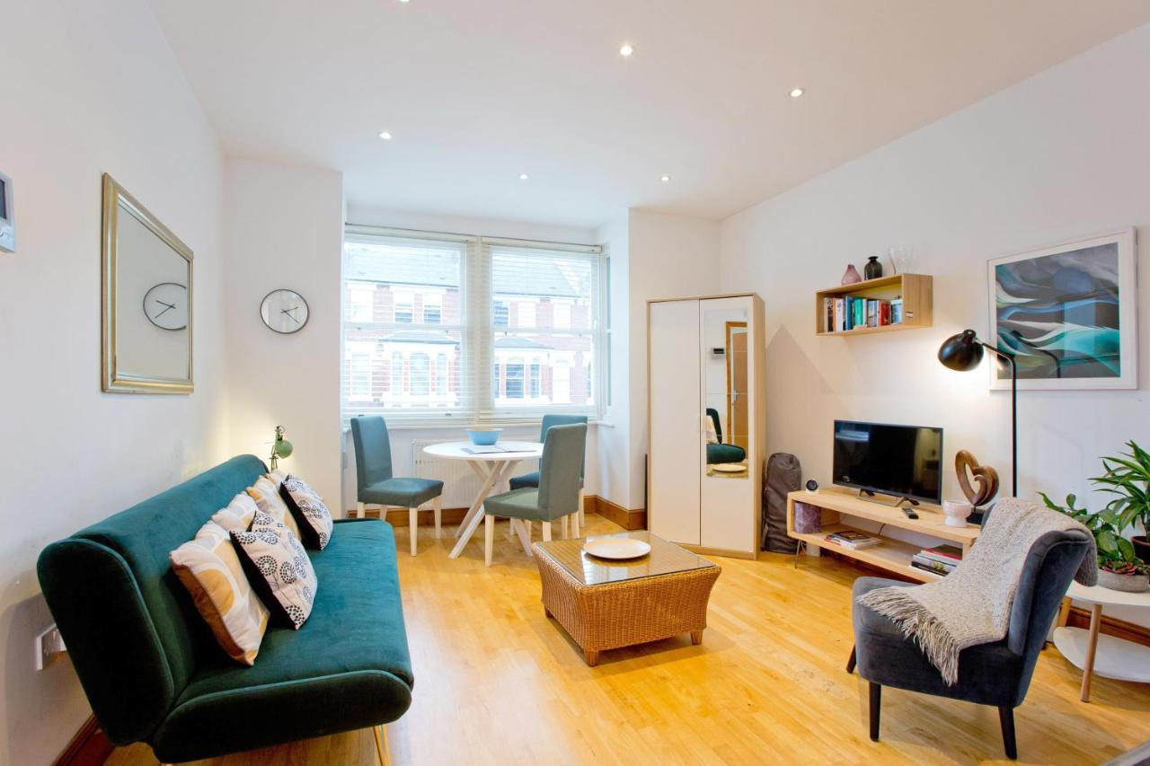 Comfortable Highbury Fields 1 Bedroom Apartment - Parking By Request London Eksteriør billede