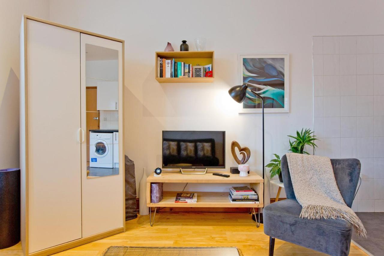 Comfortable Highbury Fields 1 Bedroom Apartment - Parking By Request London Eksteriør billede