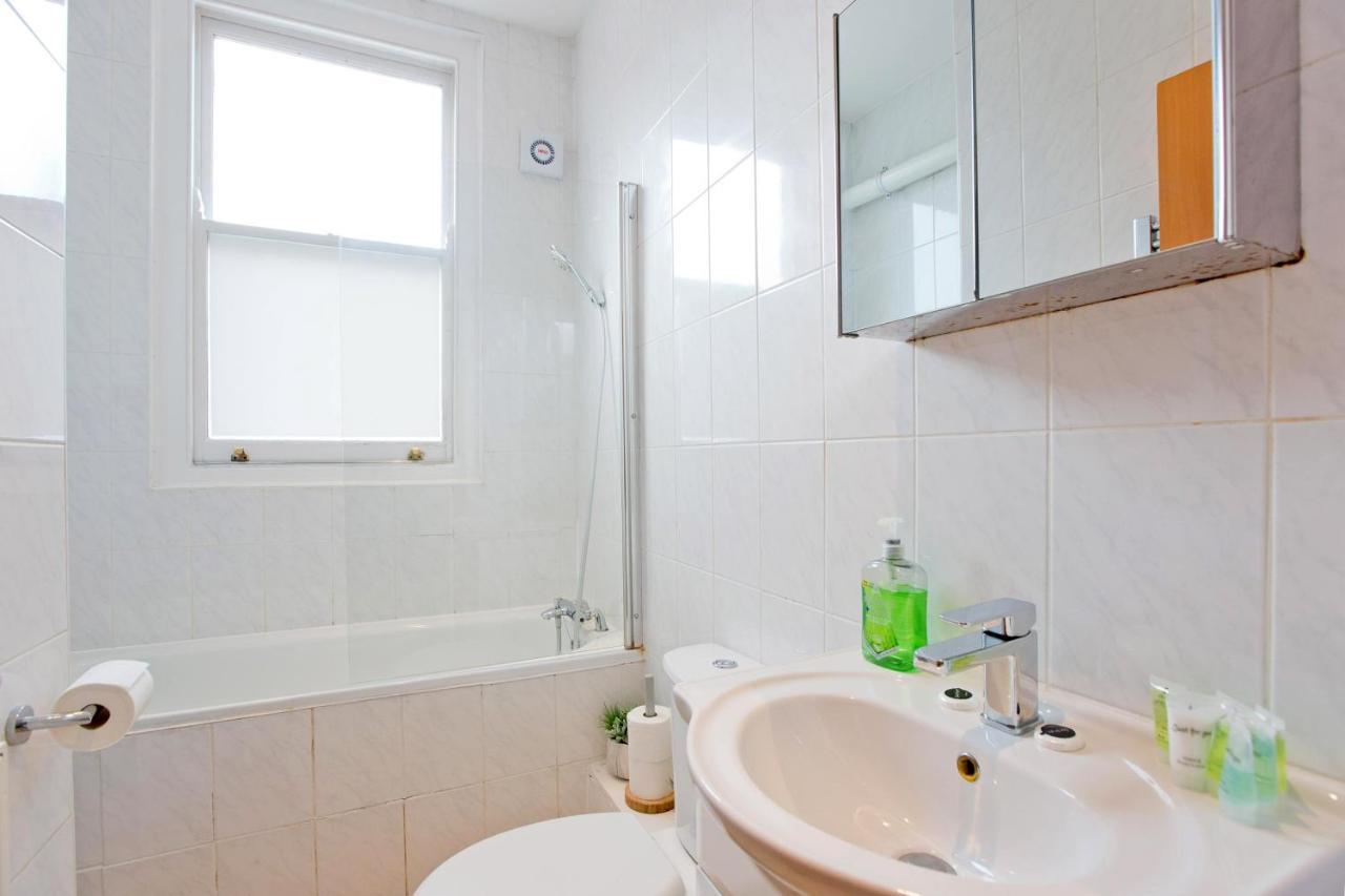 Comfortable Highbury Fields 1 Bedroom Apartment - Parking By Request London Eksteriør billede
